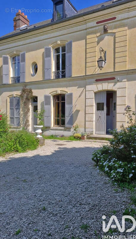 Photo 2 - Maison à BORAN-SUR-OISE
