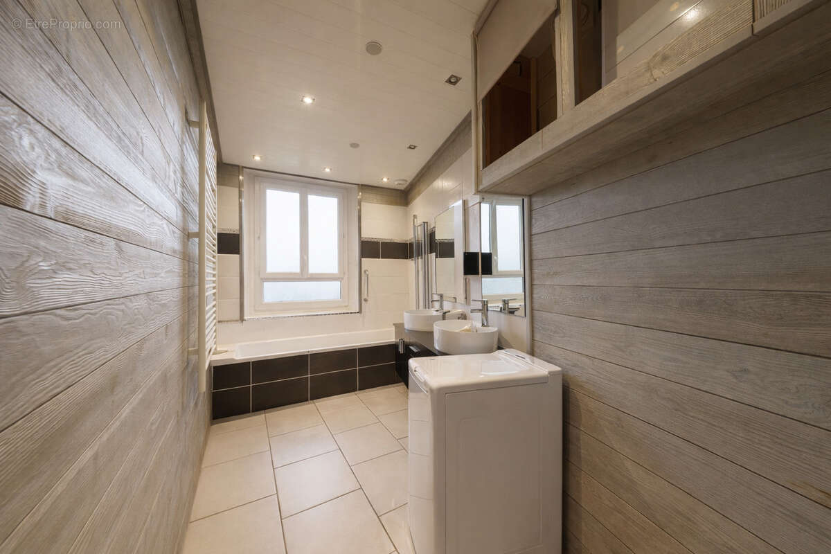 Appartement à TANINGES