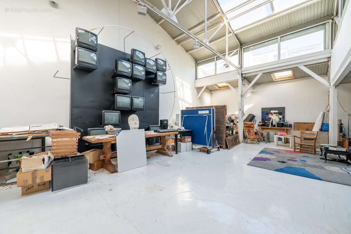 Commerce à MONTREUIL