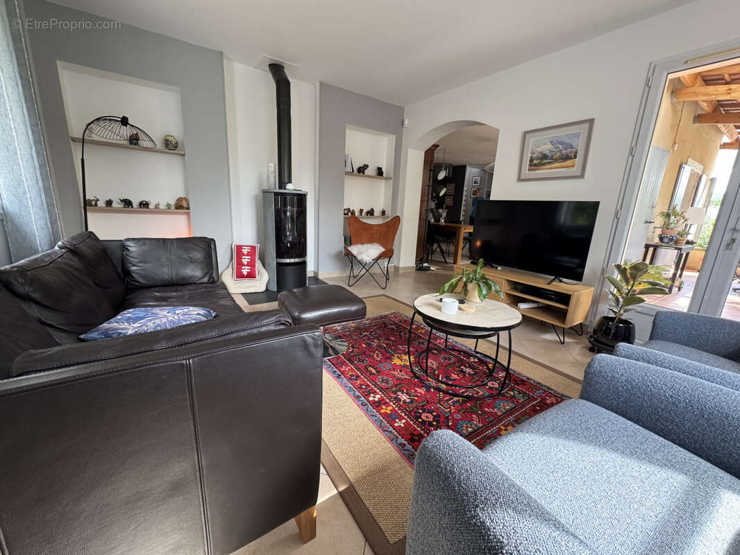 Maison à POURRIERES