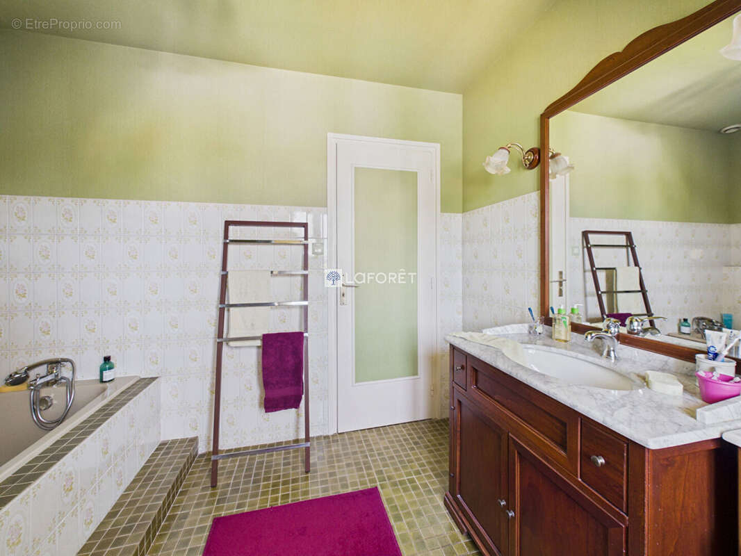 Exclusivité  :  Maison Saint Evarzec 7 pièce(s) - photo 15