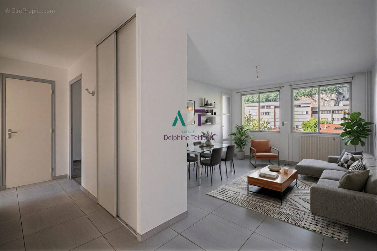 Appartement à FONTAINE