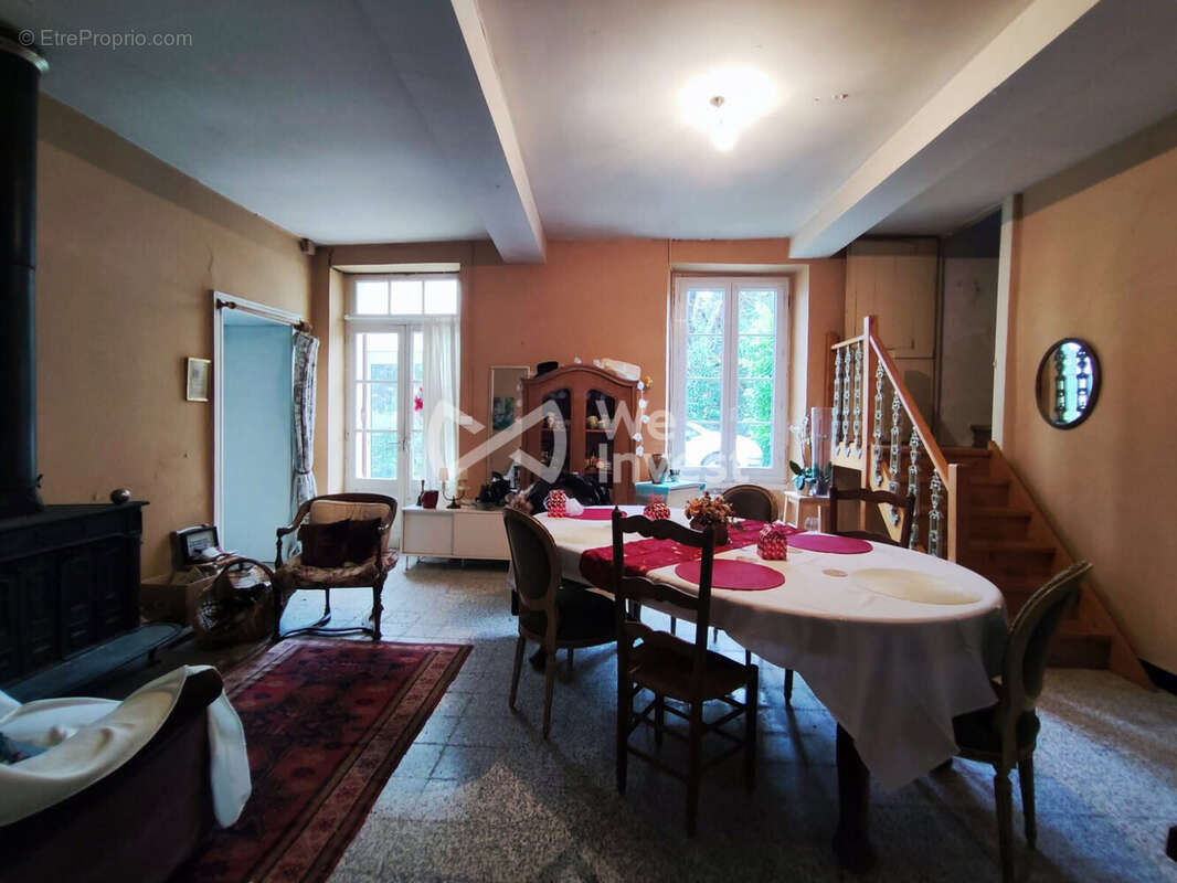 Maison à COMPS