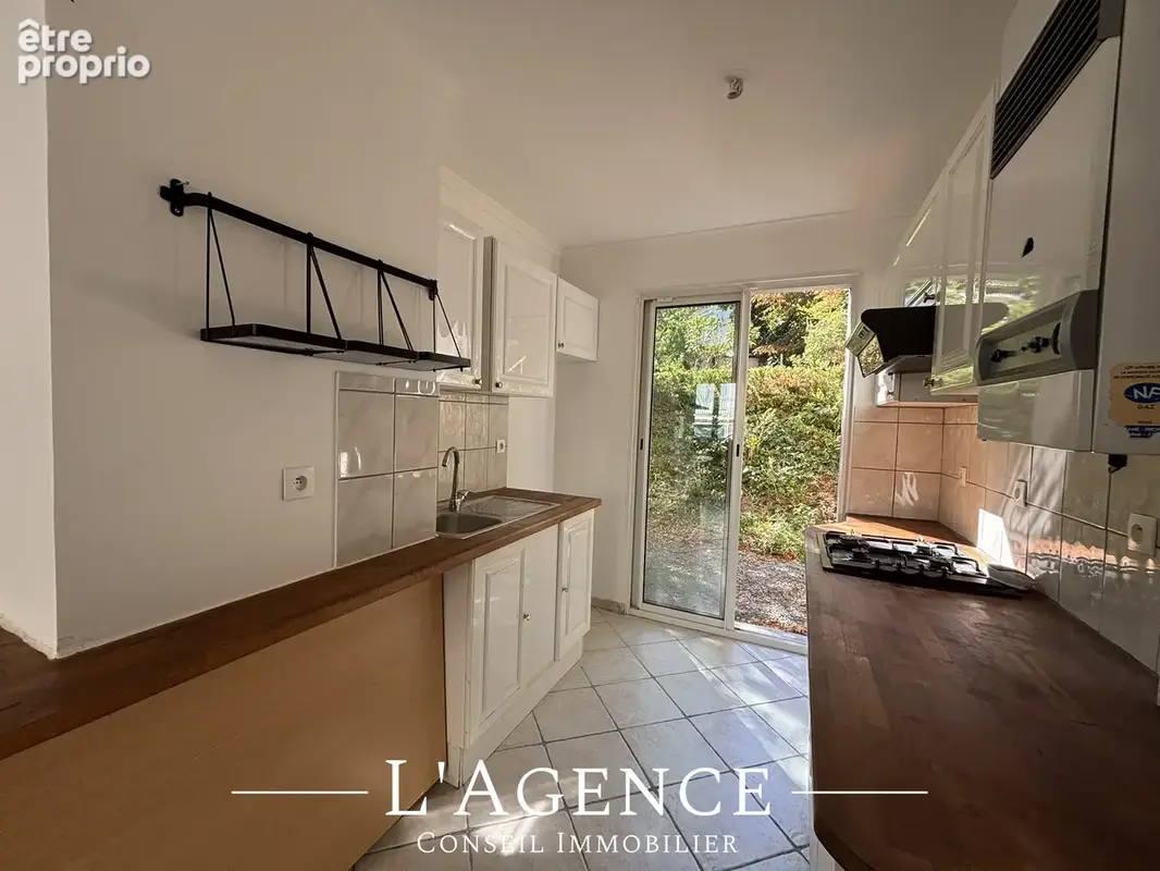 Appartement T3 avec jardin privatif - photo 2