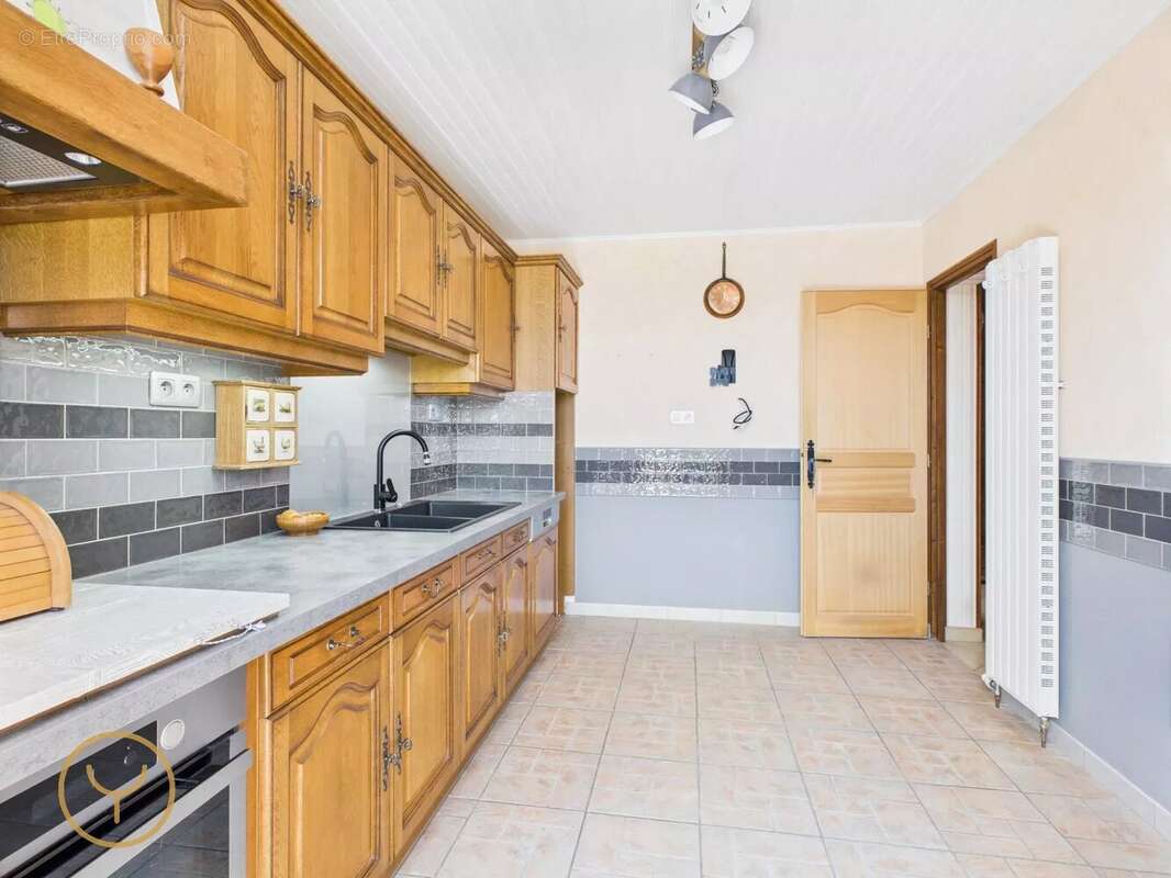 Maison à ROMILLY-SUR-SEINE