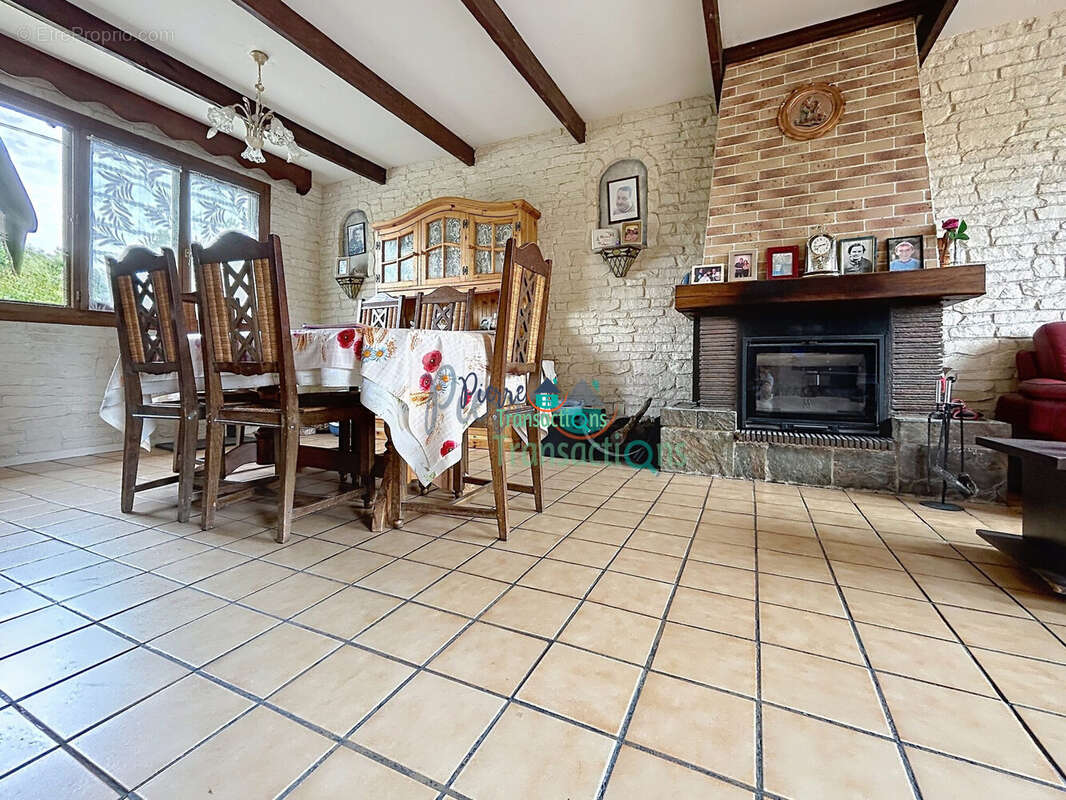 Maison 123 m² à Saint-Maurice-D'etelan  - photo 3