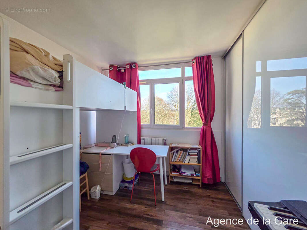 Appartement à MAISONS-LAFFITTE