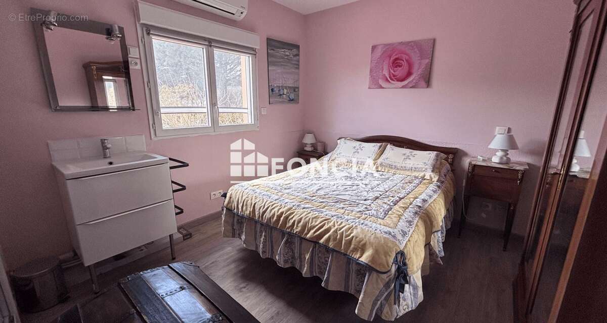 Maison à SAINT-CYPRIEN