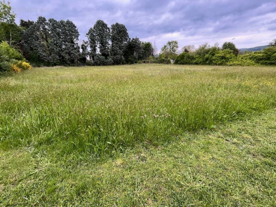 Terrain à BIARS-SUR-CERE