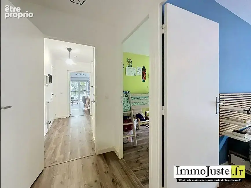 Appartement 4 pièces 78 m² à vendre à Guyancourt (78280) - photo 4