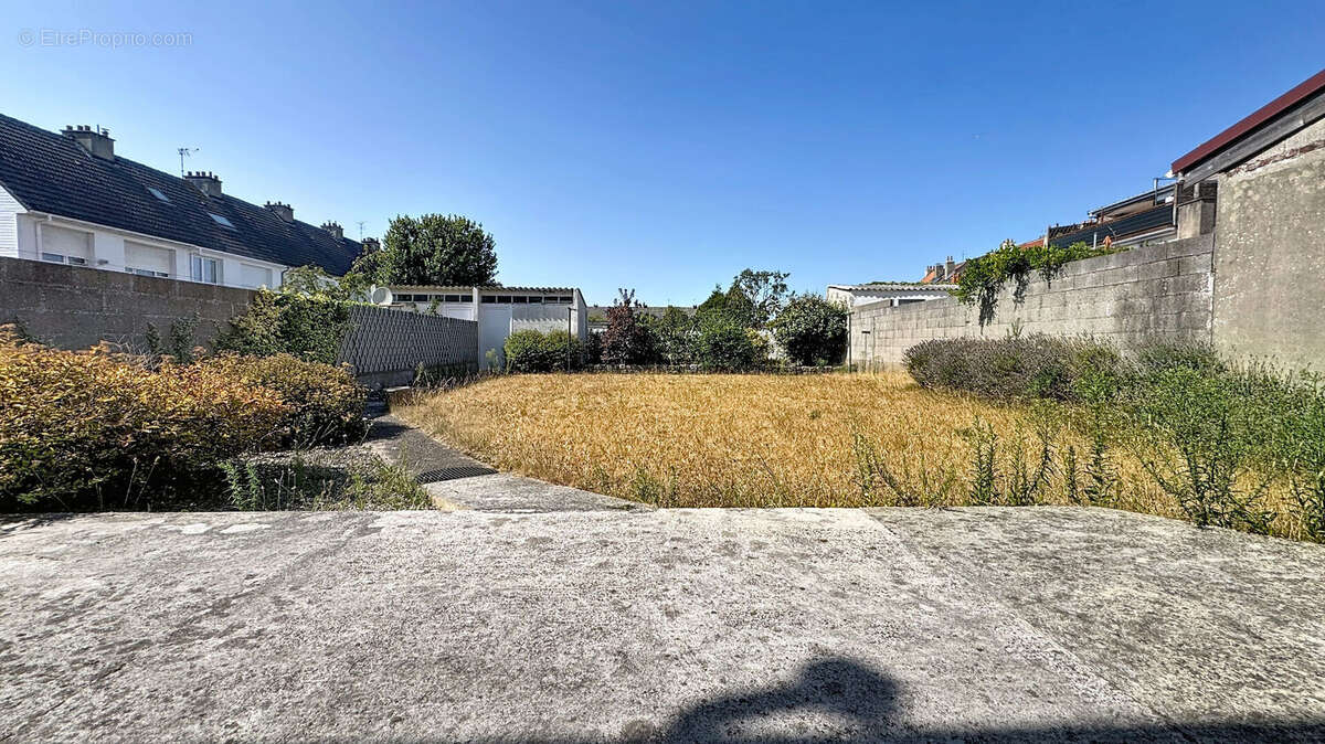 CALAIS - Maison 3 chambres - Jardin - Garage - 92m2 - photo 7