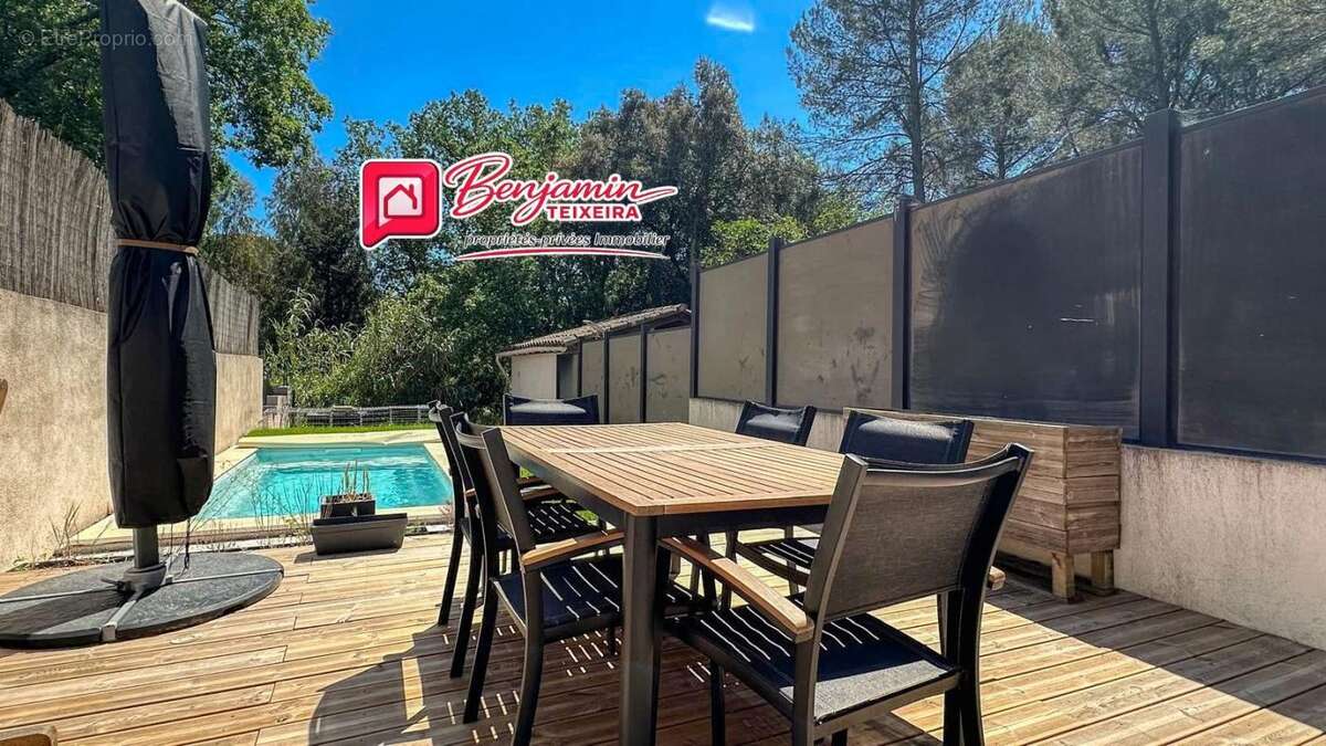 Maison Roquebrune Sur Argens 4 pièce(s) 109.85 m2 - photo 15