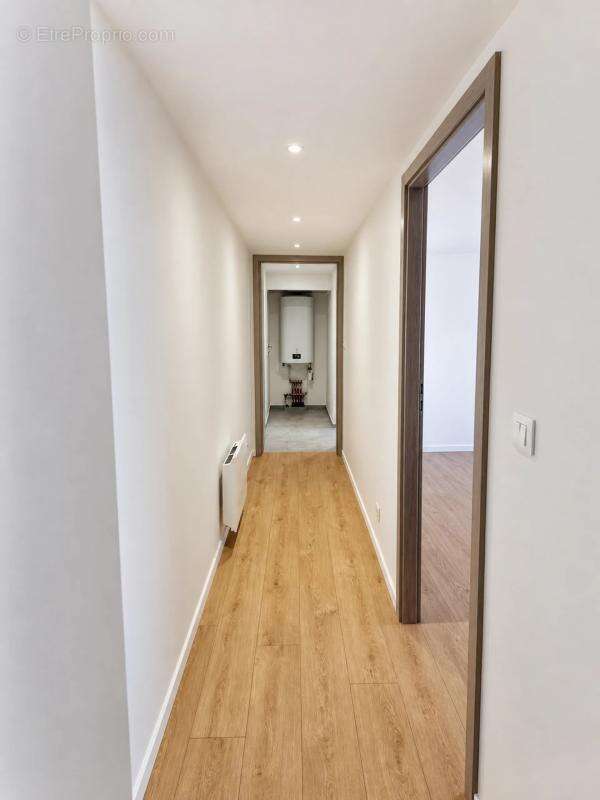 Appartement de 3 pièces de 75 m² à Frasne - photo 8