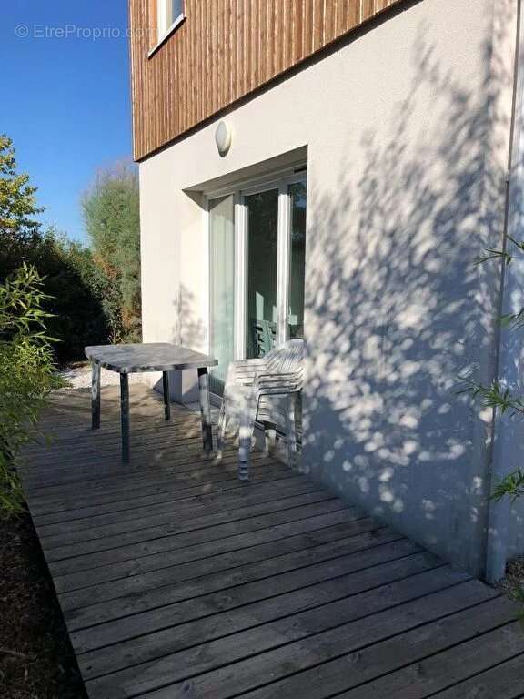 Appartement à PARENTIS-EN-BORN