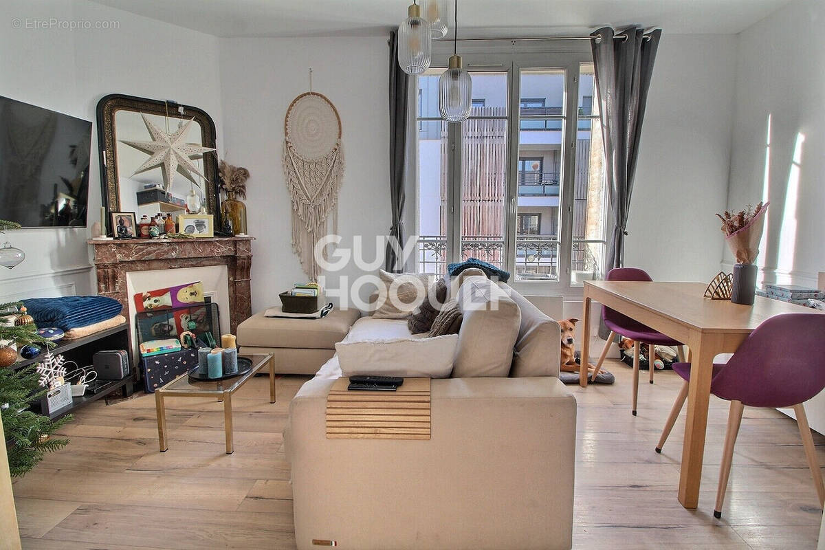 Appartement à CHAVILLE