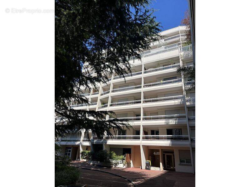 Appartement à NOGENT-SUR-MARNE