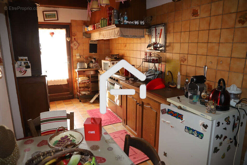 Maison à LES CABANNES