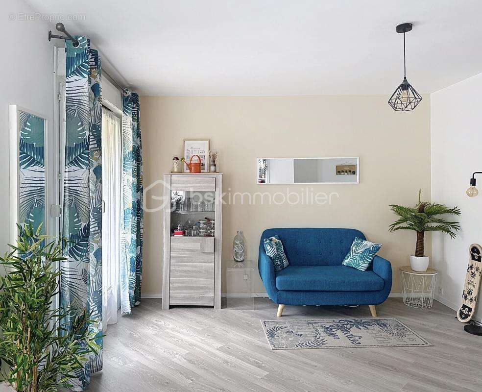 Appartement à MOISSY-CRAMAYEL