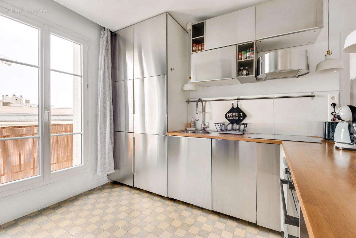 Appartement à ISSY-LES-MOULINEAUX
