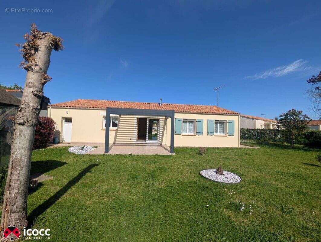 Maison à MAREUIL-SUR-LAY-DISSAIS