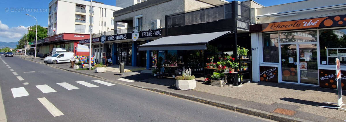 Commerce à COURNON-D&#039;AUVERGNE