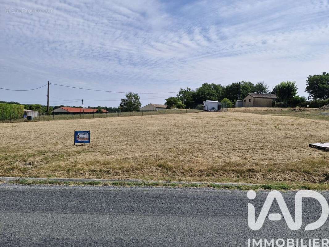 Photo 5 - Terrain à SIGOULES