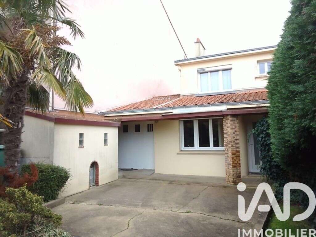 Photo 2 - Maison à LA ROCHE-SUR-YON