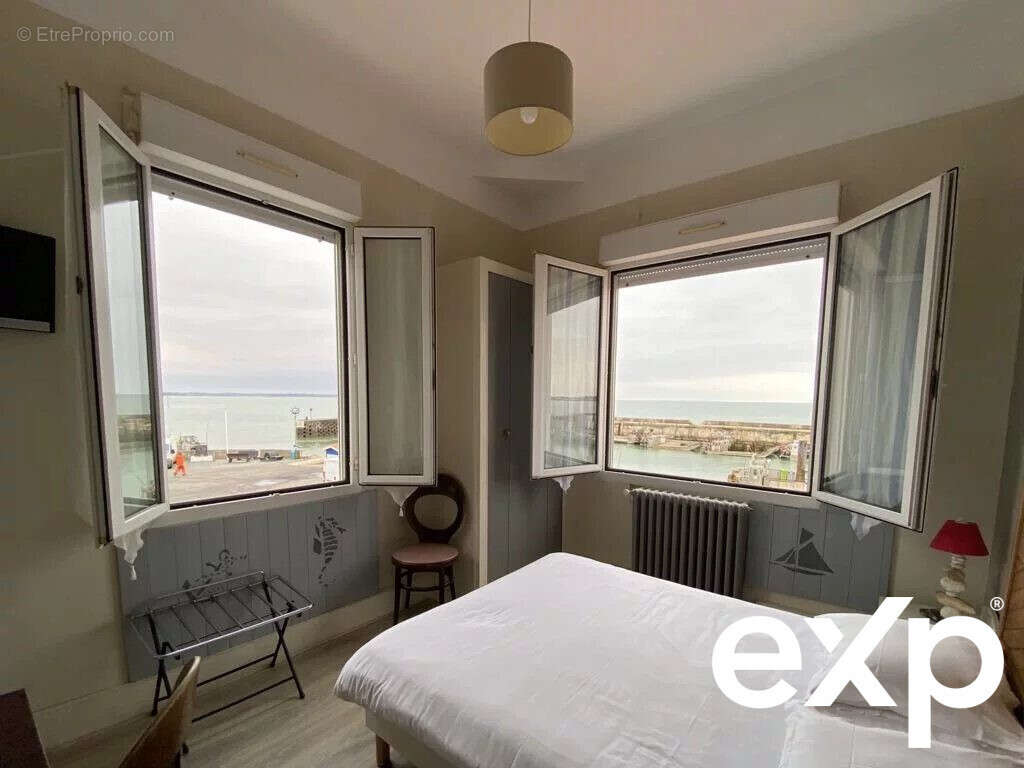 Autre à BOURCEFRANC-LE-CHAPUS