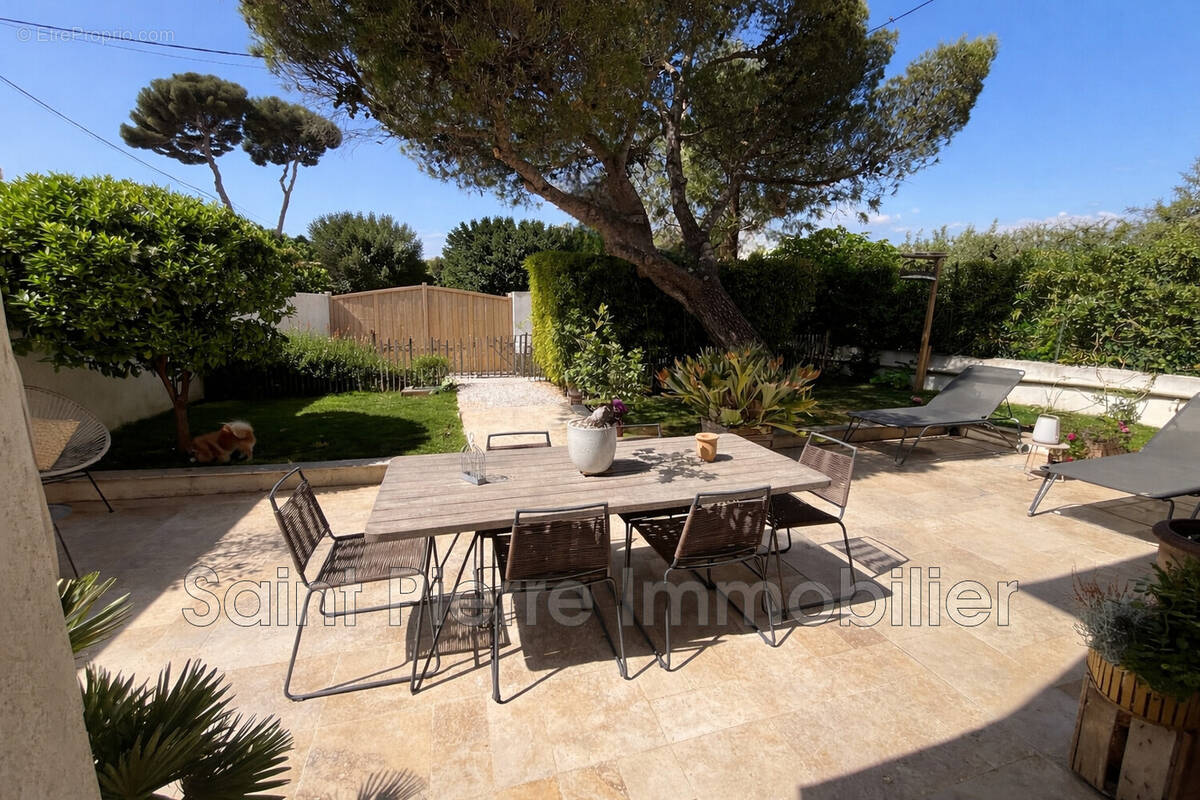 Maison à CAGNES-SUR-MER