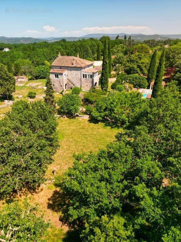 Maison à RUOMS