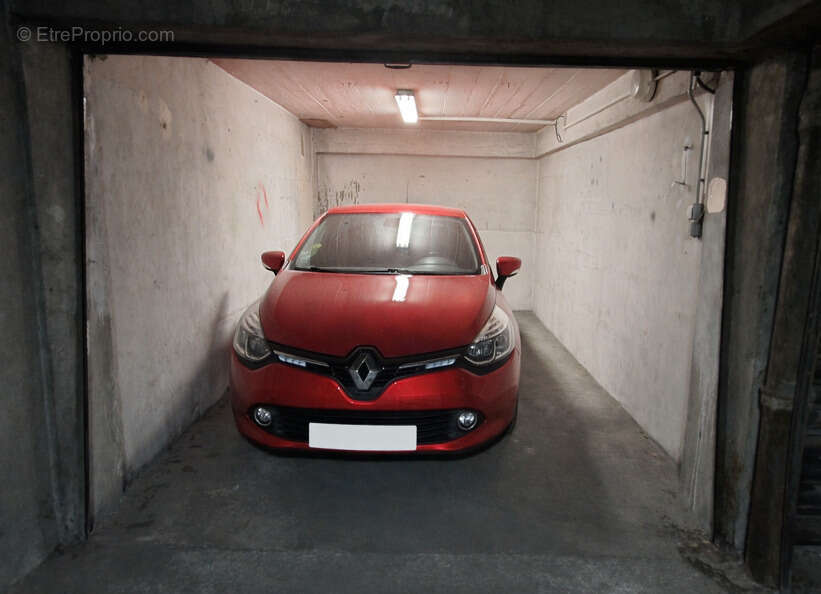 Parking à GRENOBLE