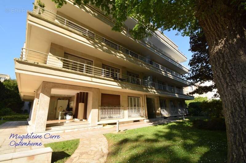 Appartement à FONTENAY-SOUS-BOIS