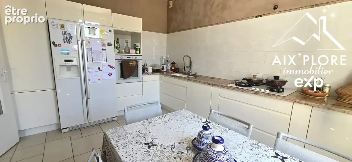 Maison 104 m² à Amberieu-En-Bugey  - photo 6