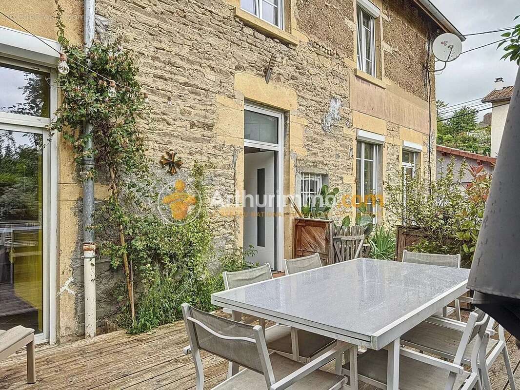 Maison à SAINT-SAVIN