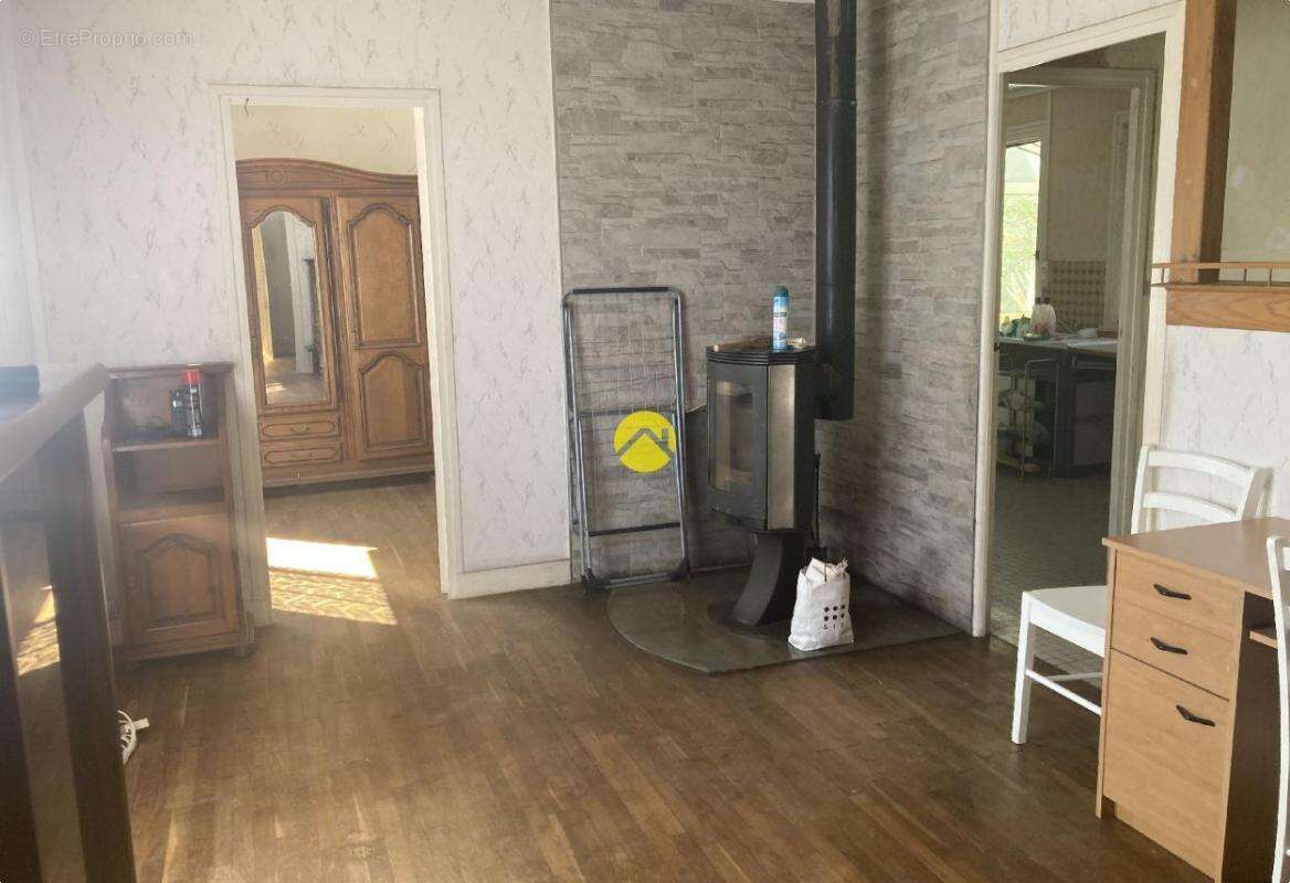 Maison à BAUGY