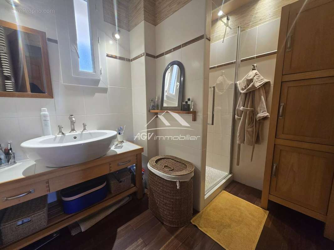 Maison à SAINT-PRIVAT-DES-VIEUX