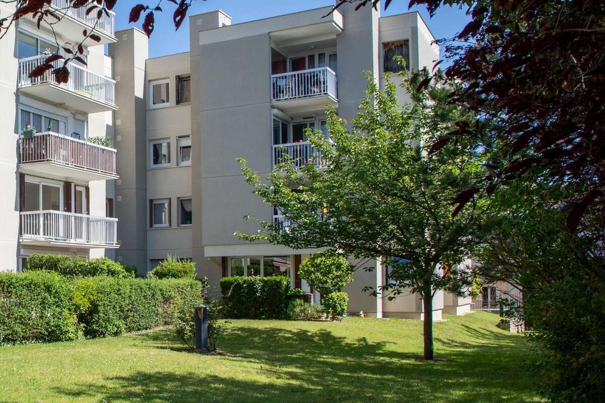 Photo 2 - Appartement à MANTES-LA-JOLIE