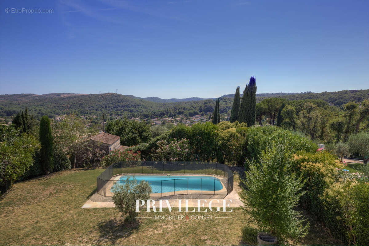 Maison à LA COLLE-SUR-LOUP