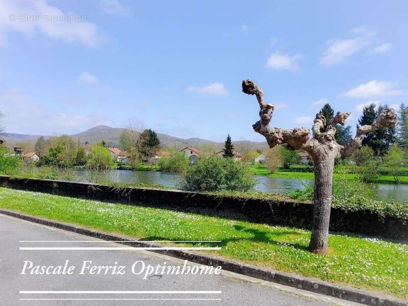 Maison à MAZERES-SUR-SALAT