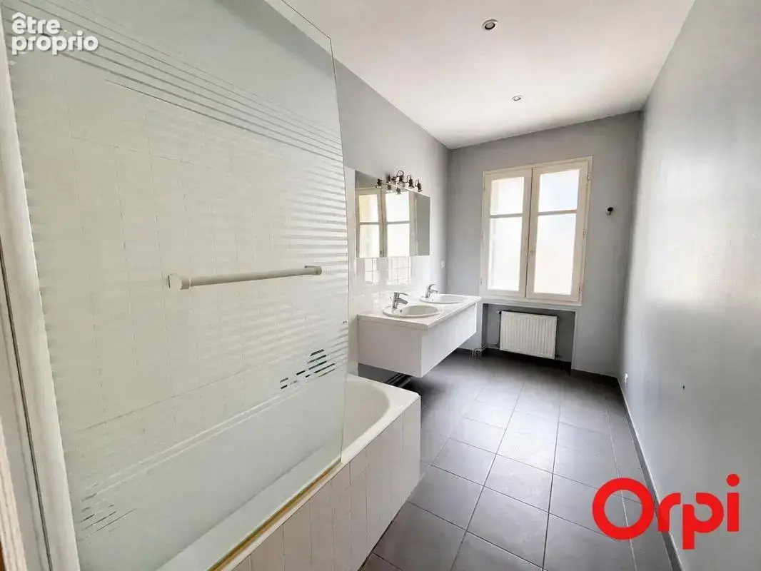 Rare en hypercentre ! Grande maison familiale avec jardin et garage - photo 12