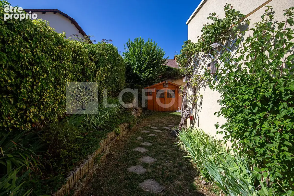 Agence immobiliere laforet - "musa" - annecy / vieugy - appartement t3 de 96,18m² - terrasse - jardins - garage - place de stati - photo 15