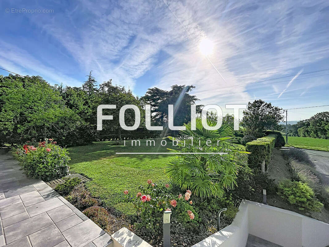 A vendre - Maison Saint Jean D'Elle - photo 9
