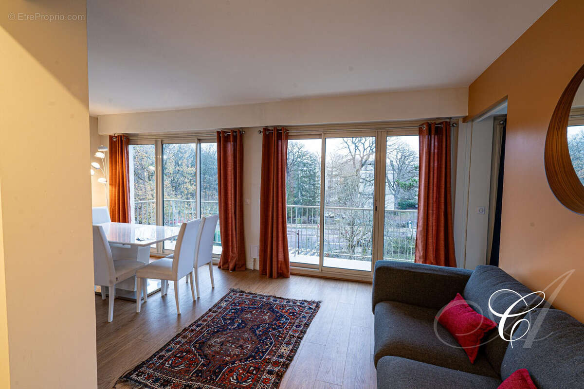 Appartement à VERSAILLES
