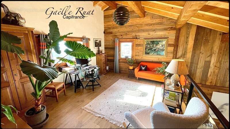 Appartement à FONT-ROMEU-ODEILLO-VIA