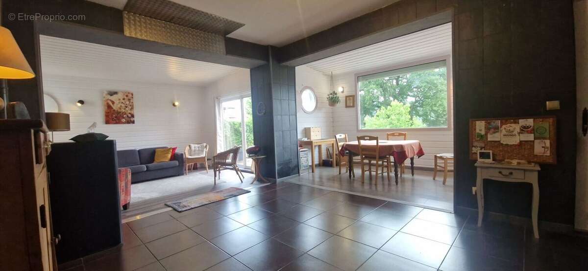 BOUSSENS proche maison de 130 m² avec gite et dépendance sur 980 m² de terrain clos - photo 7