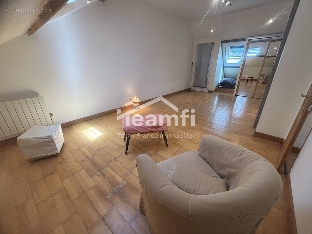 Maison 125 m² à Plou  - photo 4