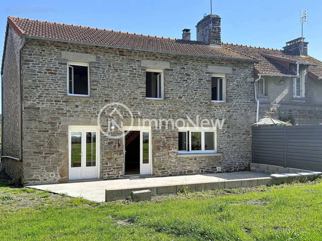Maison à VAINS