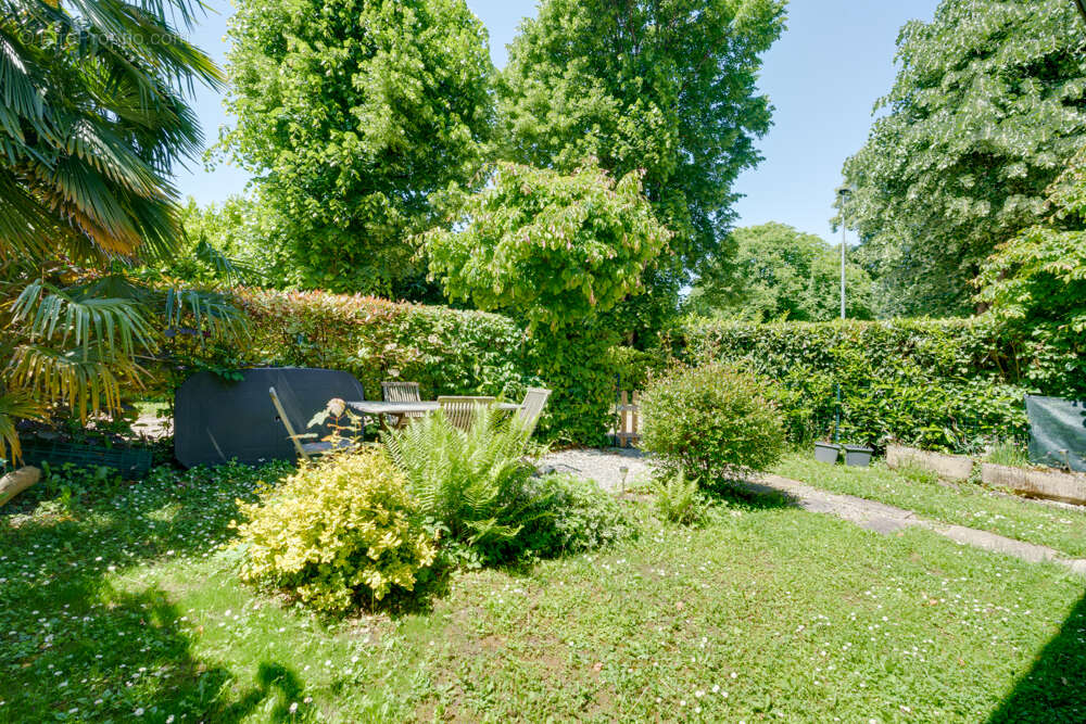 Appartement Evian Les Bains 4 pièces 98.18 m² en rez-de-jardin dans un secteur recherché - photo 12