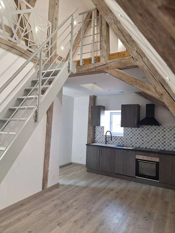 Coup de coeur ! comme neuf ! au 3ème/3 superbe appartement en duplex bénéficiant d'un excellent dpe en "c" et d'une tres belle a - photo 2
