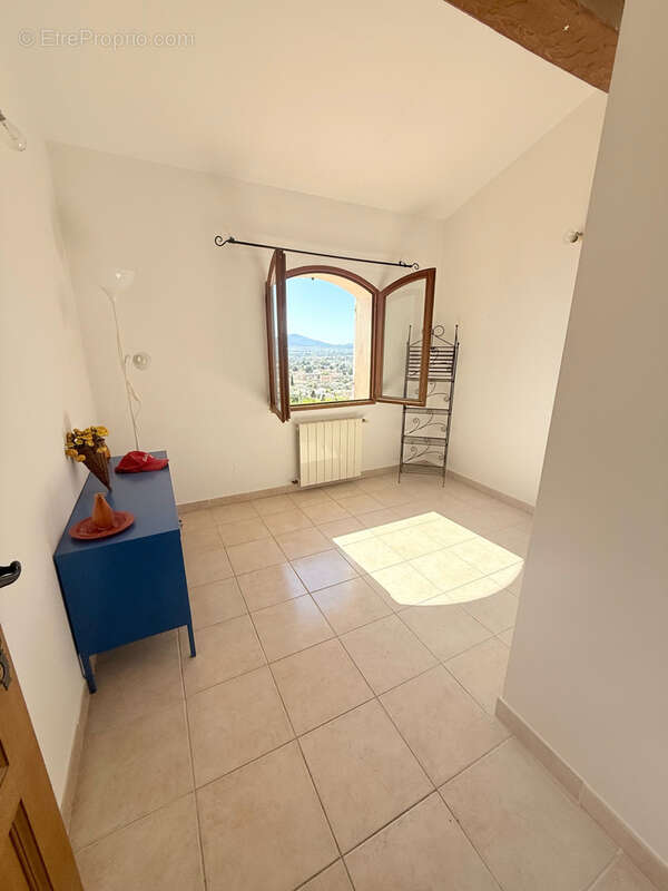 Maison à LA FARLEDE
